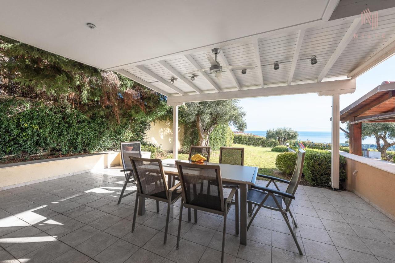 Breathtaking Villa, Nilie Hospitality Mgmt Posidi Exteriér fotografie